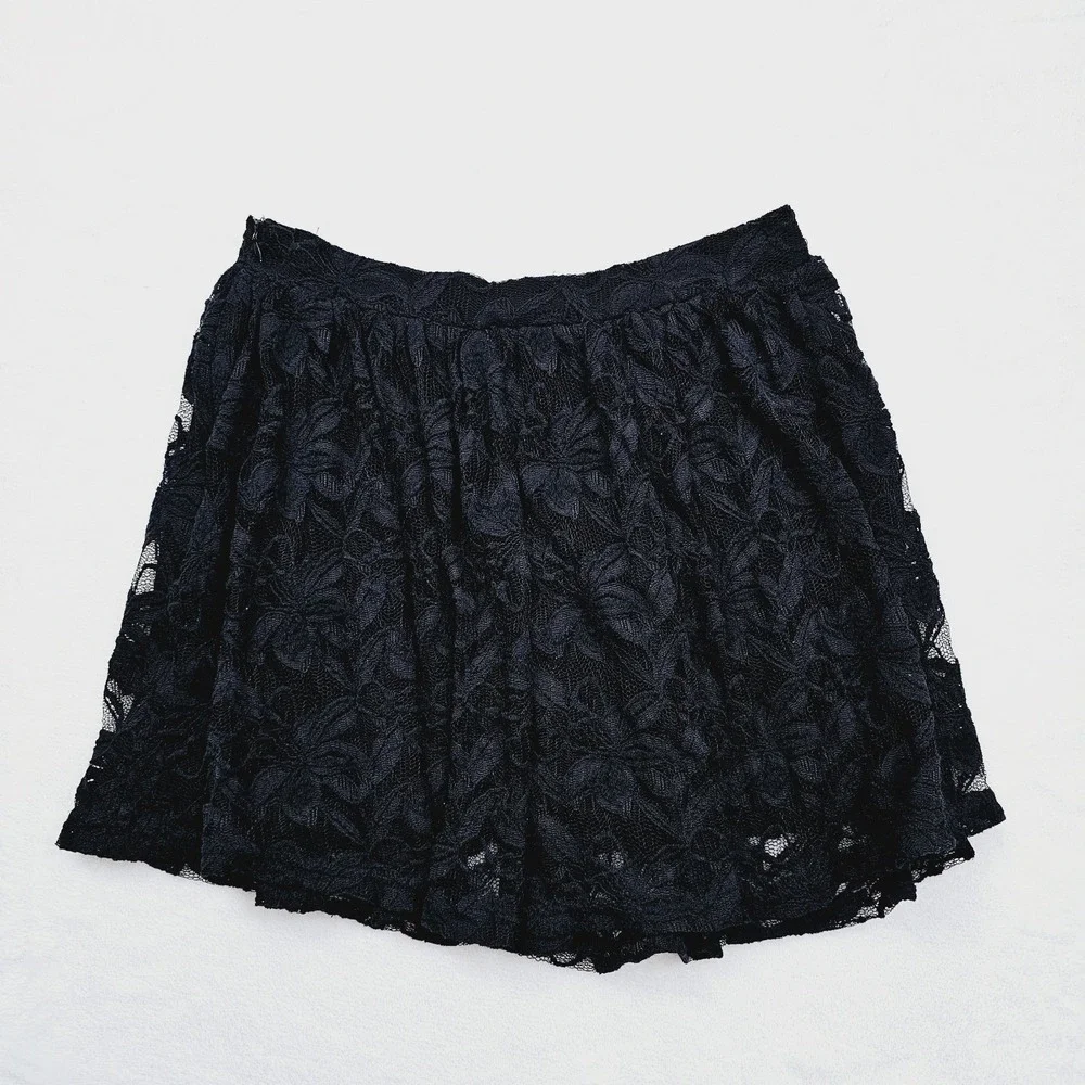 Forever 21 Womens‎ 26 Small Black Floral Print Mini Skirt Y2K Goth Chic